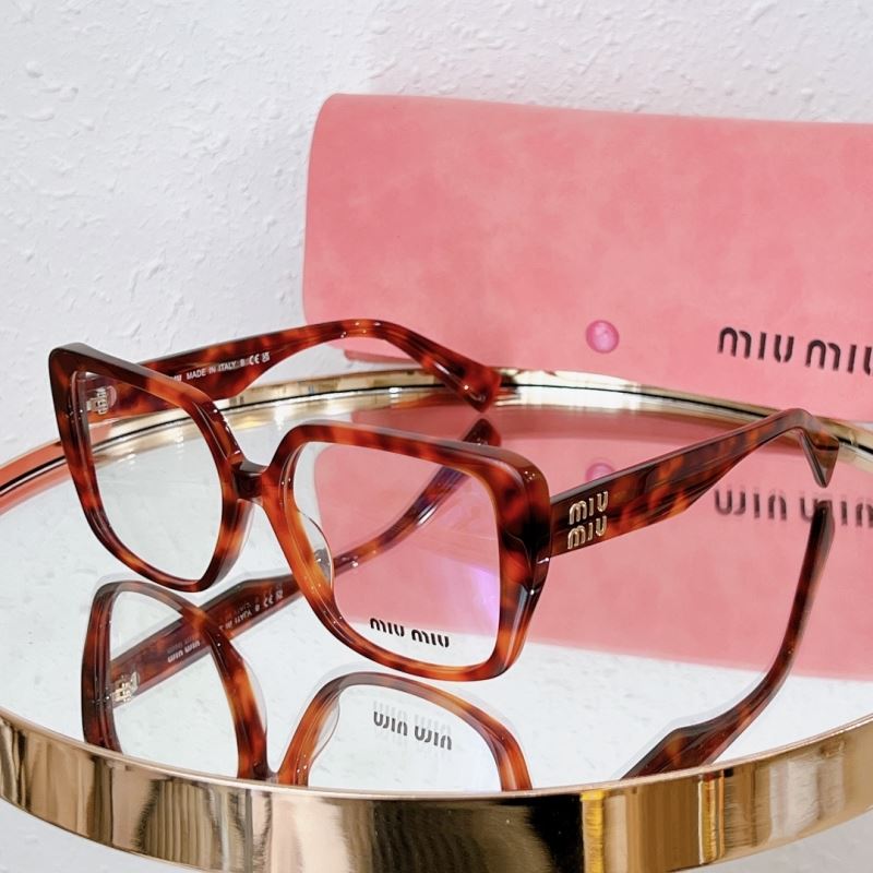 MIU MIU